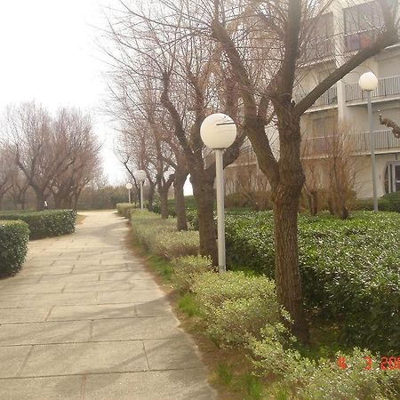 Studio La Grande Motte, Parking Exterior photo